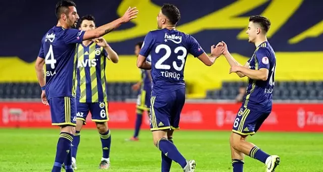 Fenerbahçe, İstanbulspor'u 4-0 yendi