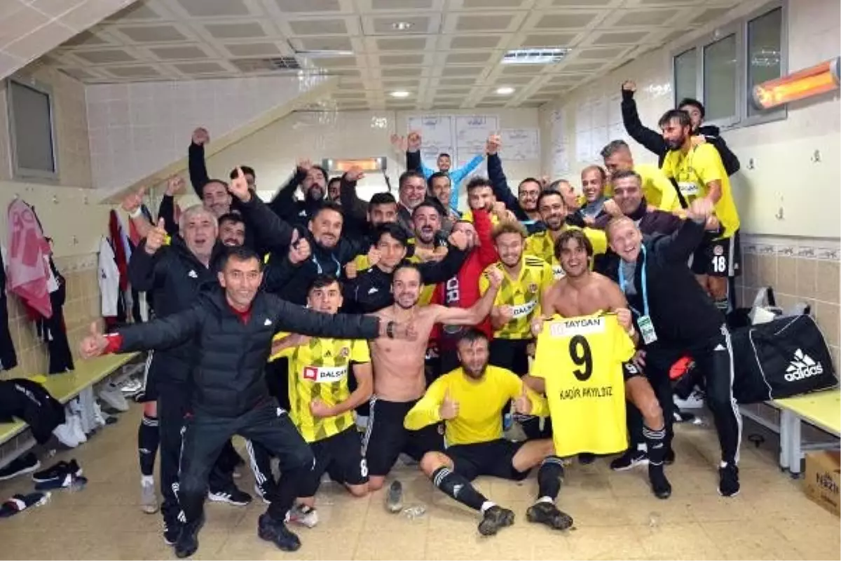 Turgutluspor'da yüzler gülüyor