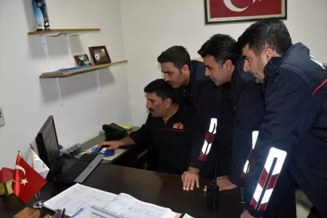 Adıyaman'da itfaiye ekipleri AA'nın
