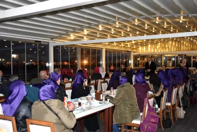 Başkan Kılıç, engelli vatandaşları evlerinde ziyaret etti Başkan Kılıç, engelli vatandaşları evlerinde ziyaret etti
