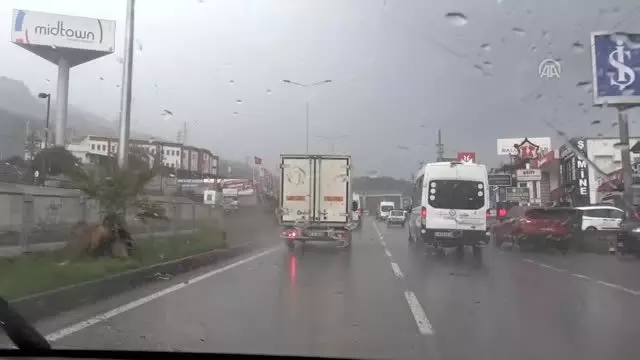Bodrum'da sağanak etkili oluyor
