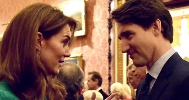 Buckingham Sarayı'ndaki resepsiyonda Justin Trudeau ile Kate Middleton arasındaki sohbet dikkat çekti