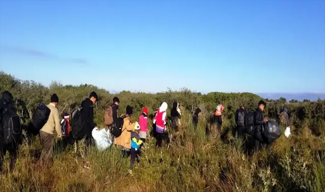 Çanakkale'de 180 düzensiz göçmen yakalandı