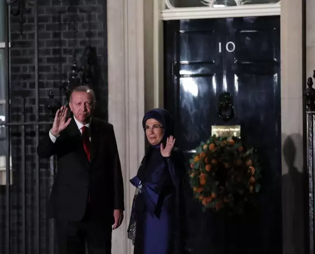 Cumhurbaşkanı Erdoğan, liderler gayriresmi akşam yemeğine katıldı Cumhurbaşkanı Erdoğan, liderler gayriresmi akşam yemeğine katıldı