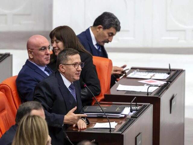 Erdoğan'ın veto edip Meclis'te gönderdiği 'filtre' yasası yoğun tartışmalara neden oldu