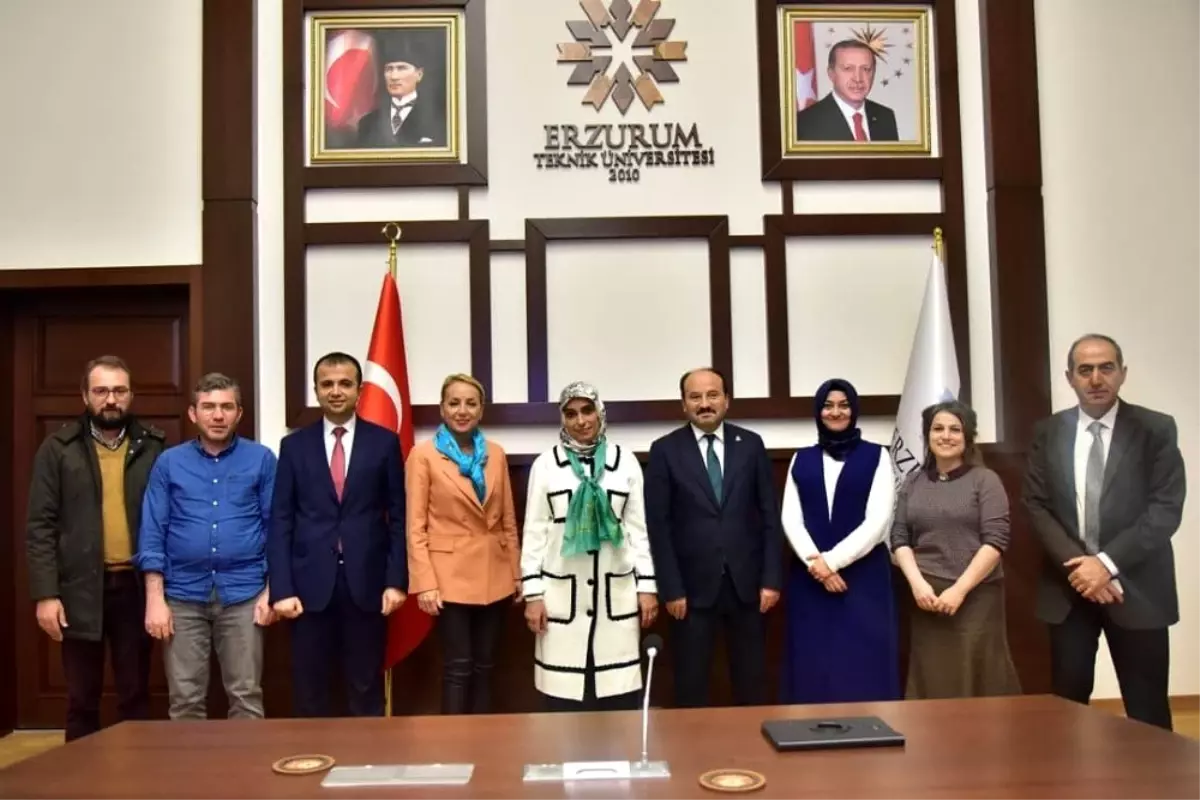 ETÜ'de 'Teknolojide Kadın' toplantısı gerçekleşti