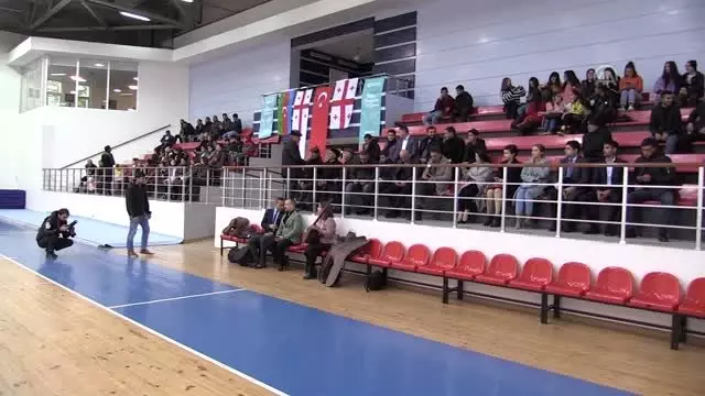 Gürcistan'da Gürcü-Türk Halk Müzikleri konseri Gürcistan'da Gürcü-Türk Halk Müzikleri konseri