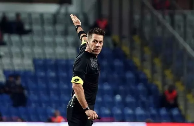 İ.M. Kayserispor - Çaykur Rizespor maçı hakemleri açıklandı İ.M. Kayserispor - Çaykur Rizespor maçı hakemleri açıklandı