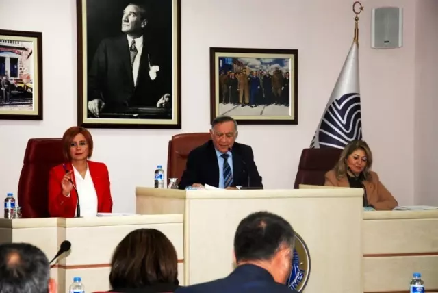Seyhan Belediye Meclisi 8 maddeyi karara bağladı Seyhan Belediye Meclisi 8 maddeyi karara bağladı