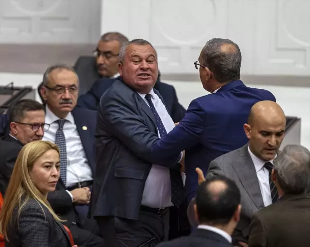 TBMM Genel Kurulu TBMM Genel Kurulu
