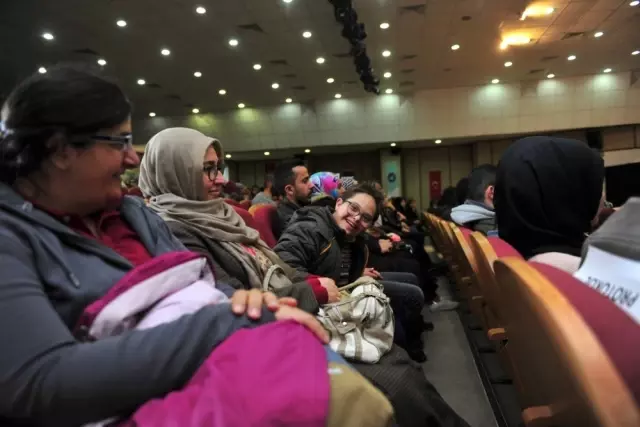 Van YYÜ'de '3 Aralık Dünya Engelliler Günü' etkinliği Van YYÜ'de '3 Aralık Dünya Engelliler Günü' etkinliği