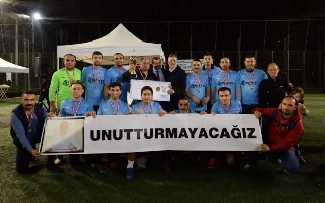 Yeşil Çevre'nin futbol turnuvası sona erdi Yeşil Çevre'nin futbol turnuvası sona erdi