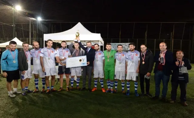 Yeşil Çevre'nin futbol turnuvası sona erdi Yeşil Çevre'nin futbol turnuvası sona erdi