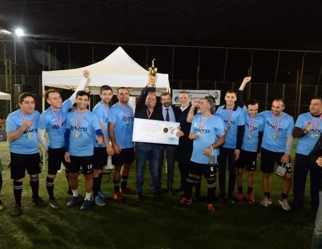 Yeşil Çevre'nin futbol turnuvası sona erdi Yeşil Çevre'nin futbol turnuvası sona erdi