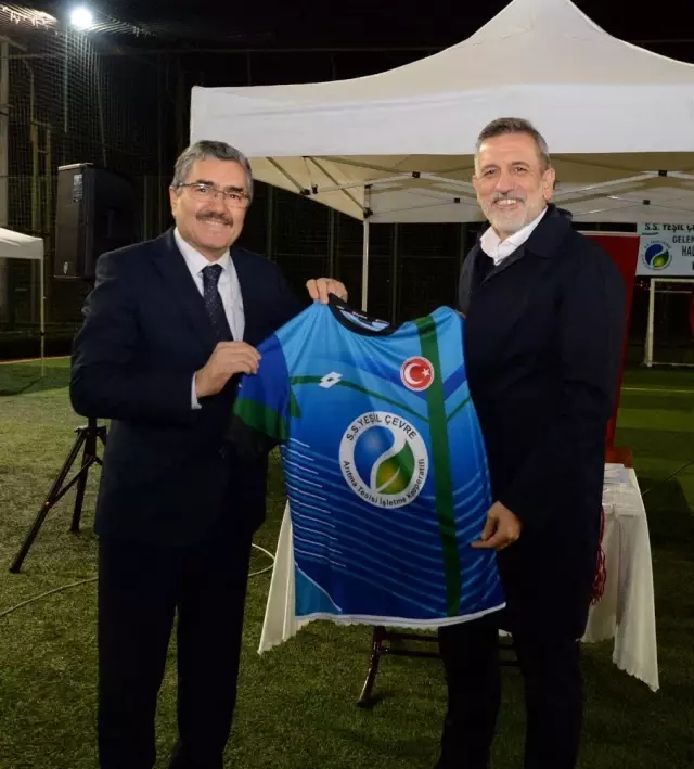 Yeşil Çevre'nin futbol turnuvası sona erdi Yeşil Çevre'nin futbol turnuvası sona erdi
