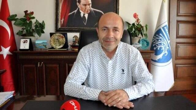 Amasra Belediyesi'nde işten çıkarılan bir kişi, belediye başkanına çakı ile saldırdı