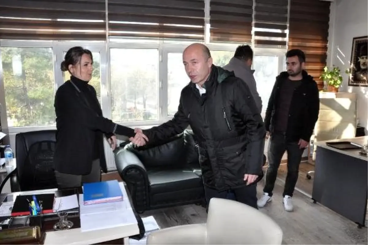 Amasra'da belediye başkanına çakılı saldırı (2)