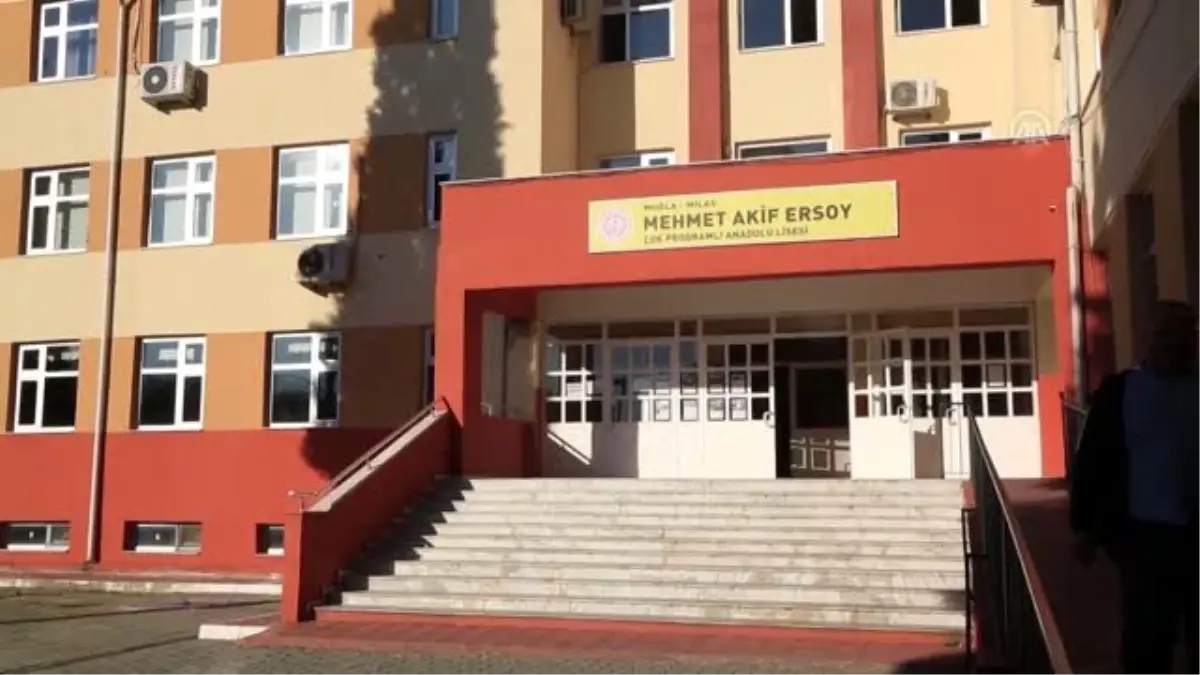 Beyin felçli lise öğrencisine laboratuvar sürprizi