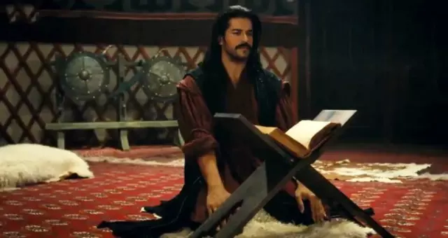 Burak Özçivit'in Kuruluş Osman'da sure okuduğu sahne diziye damga vurdu