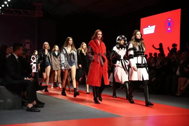 Deri ve Kürk Moda Fuarı Leather&Fur Fashion Show Antalya'da açıldı Deri ve Kürk Moda Fuarı Leather&Fur Fashion Show Antalya'da açıldı