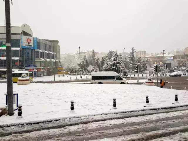 Develi beyaza büründü Develi beyaza büründü