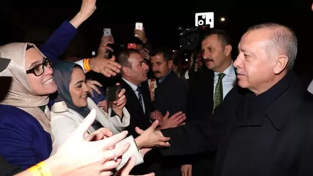 Erdoğan: Saygın ülkelerin saygısız liderleri 'İslami terör' ifadesini kullanıyor