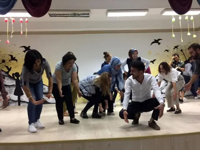 Erzincan'da Öğretmen Gelişim Atölyeleri devam ediyor Erzincan'da Öğretmen Gelişim Atölyeleri devam ediyor