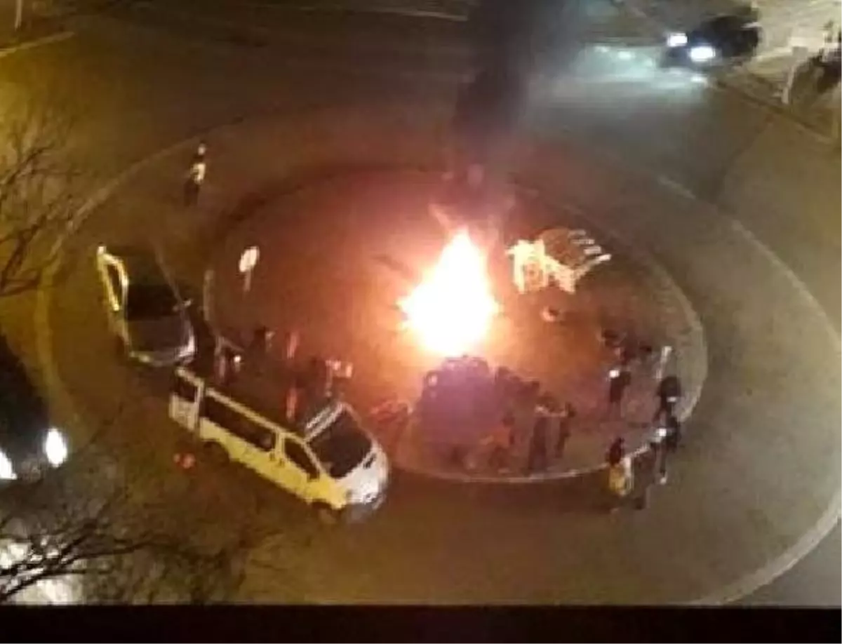 Fransa'da halk 'Macron hükümetine karşı' grevde