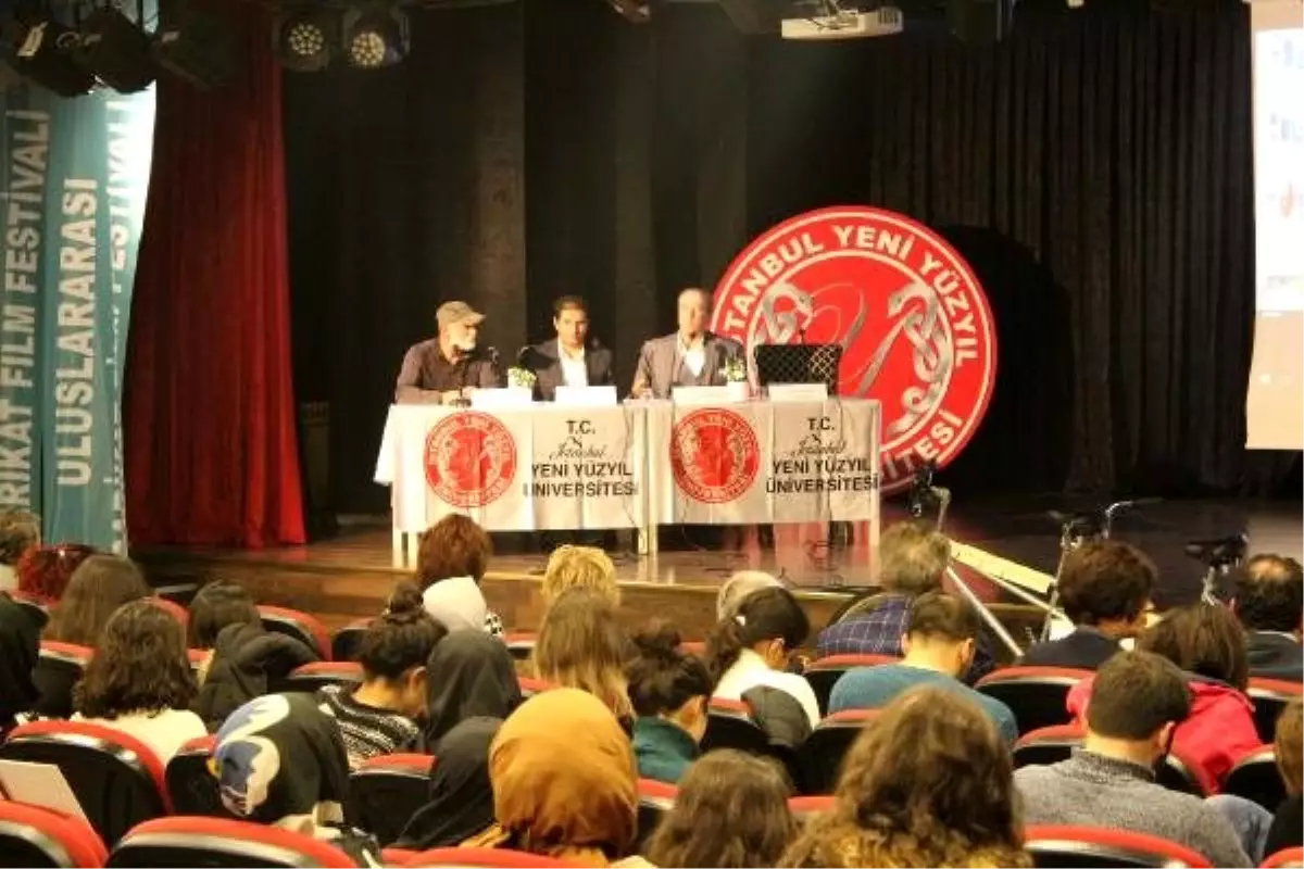 İstanbul Yeni Yüzyıl Üniversitesi'nde 'Engelli Hakları' Paneli