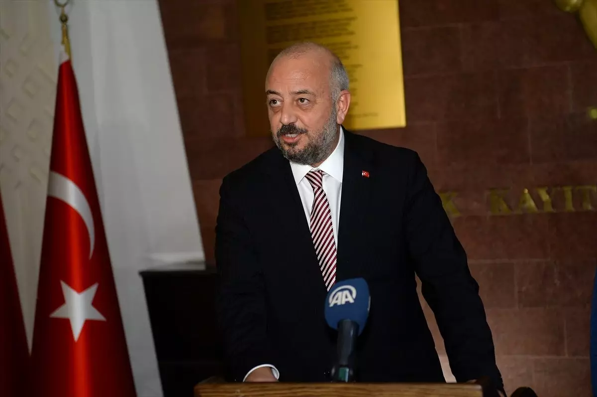 Ticaret Bakan Yardımcısı Turagay, Iğdır'da Nahçıvan ile ticari ilişkileri geliştirmeyi görüştü...