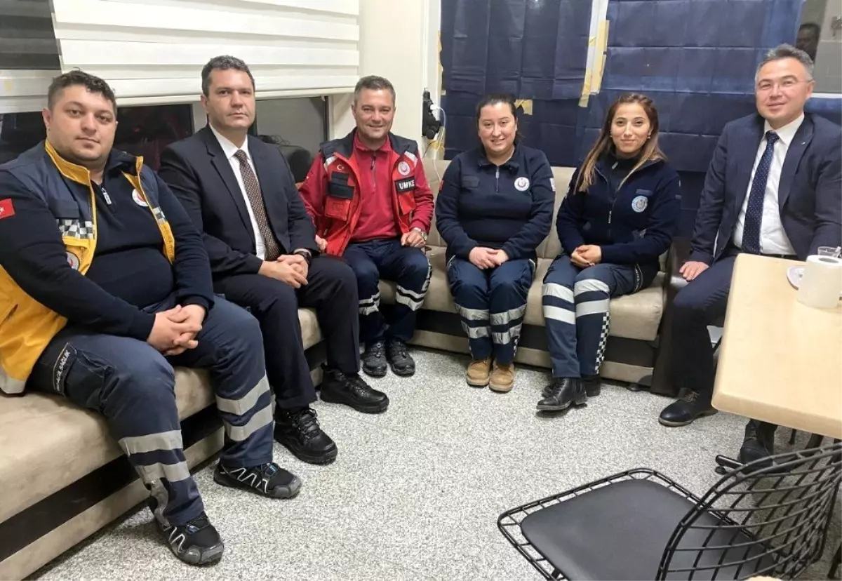 Uğur Bilge'den 112 istasyonlarına sürpriz gece ziyareti