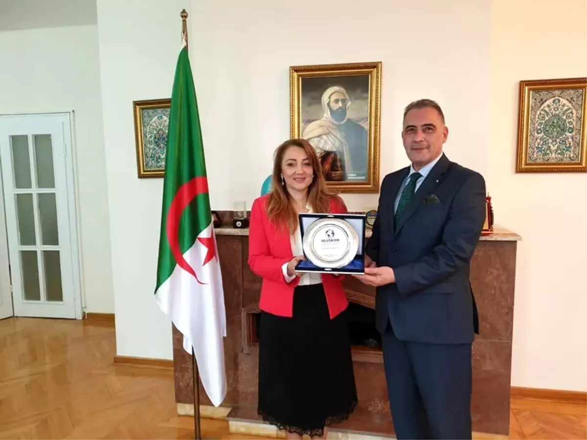 ULUSKON'dan Cezayir ve Moldova Büyükelçilerine ziyaret