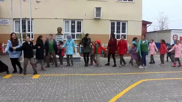 Uluslararası Damla Gönüllüleri Derneğinden 'gönüllülük' çağrısı Uluslararası Damla Gönüllüleri Derneğinden 'gönüllülük' çağrısı