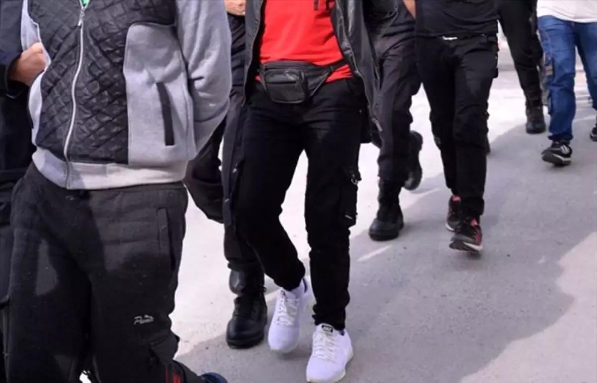 Yabancı uyruklu 7 DEAŞ üyesi Ankara'da gözaltına alındı