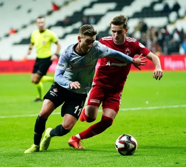Ziraat Türkiye Kupası: Beşiktaş: 2 - 24 Erzincanspor: 0 (İlk yarı) Ziraat Türkiye Kupası: Beşiktaş: 2 - 24 Erzincanspor: 0 (İlk yarı)