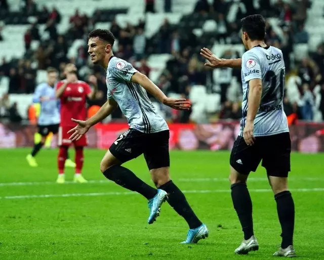Ziraat Türkiye Kupası: Beşiktaş: 2 - 24 Erzincanspor: 0 (İlk yarı) Ziraat Türkiye Kupası: Beşiktaş: 2 - 24 Erzincanspor: 0 (İlk yarı)