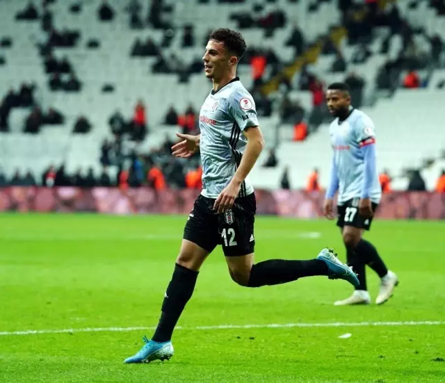 Ziraat Türkiye Kupası: Beşiktaş: 2 - 24 Erzincanspor: 0 (İlk yarı) Ziraat Türkiye Kupası: Beşiktaş: 2 - 24 Erzincanspor: 0 (İlk yarı)