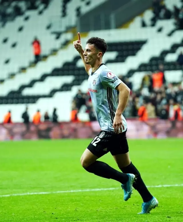 Ziraat Türkiye Kupası: Beşiktaş: 2 - 24 Erzincanspor: 0 (İlk yarı) Ziraat Türkiye Kupası: Beşiktaş: 2 - 24 Erzincanspor: 0 (İlk yarı)