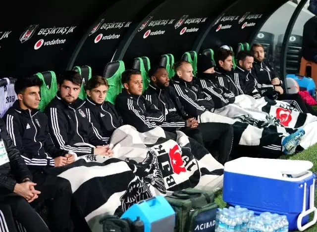 Ziraat Türkiye Kupası: Beşiktaş: 2 - 24 Erzincanspor: 0 (İlk yarı) Ziraat Türkiye Kupası: Beşiktaş: 2 - 24 Erzincanspor: 0 (İlk yarı)