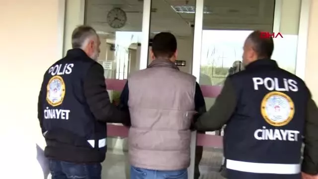 Adana park ettiği aracın yerini beğenmeyen mahalle sakinini yaraladı