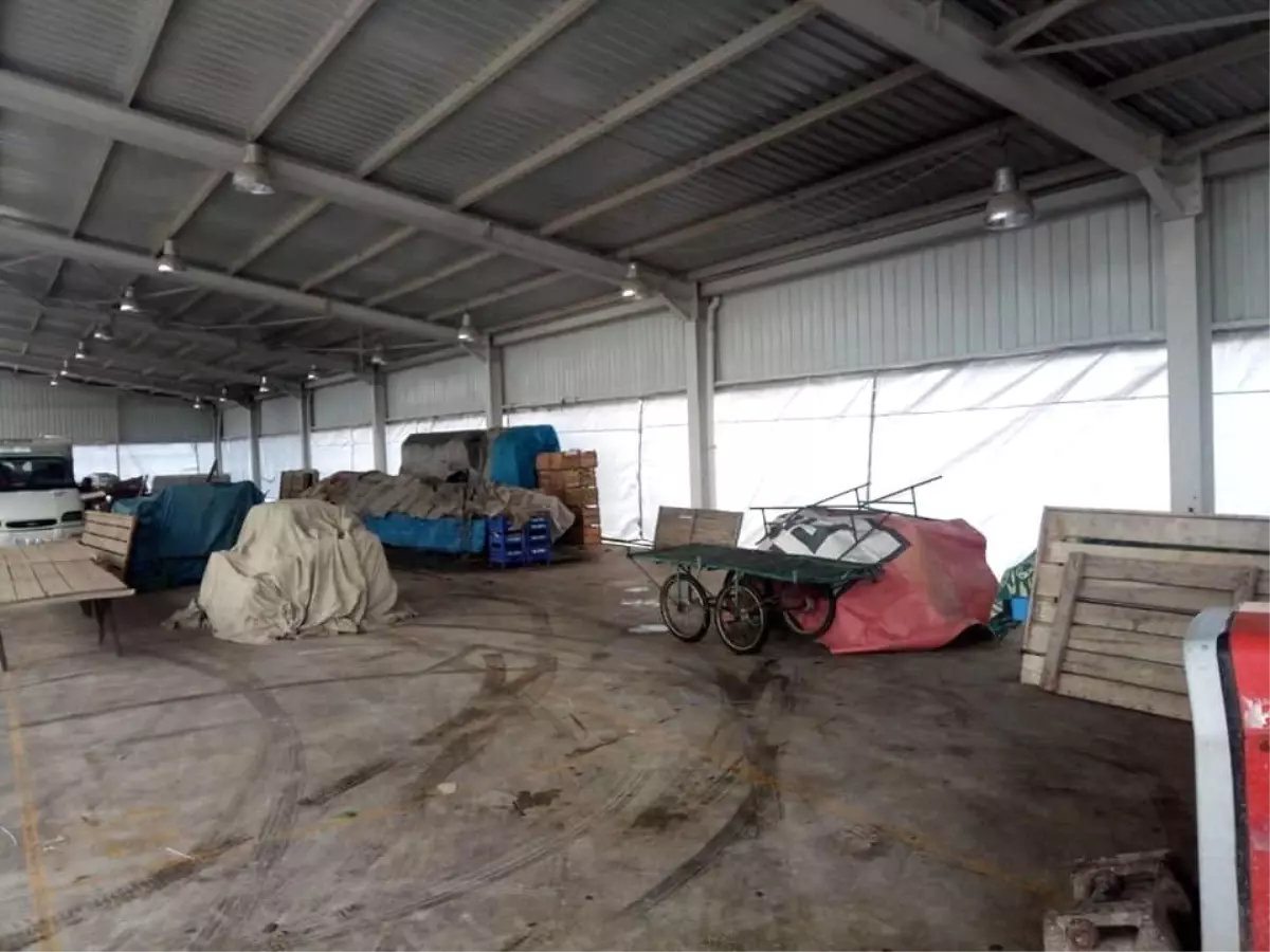 Cumartesi Pazarı'na brandalı koruma