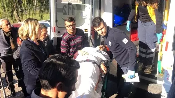 Demirtaş'ı ziyarete giden ailesi kaza geçirdi: 8 yaralı (2)- Yeniden Demirtaş'ı ziyarete giden ailesi kaza geçirdi: 8 yaralı (2)- Yeniden