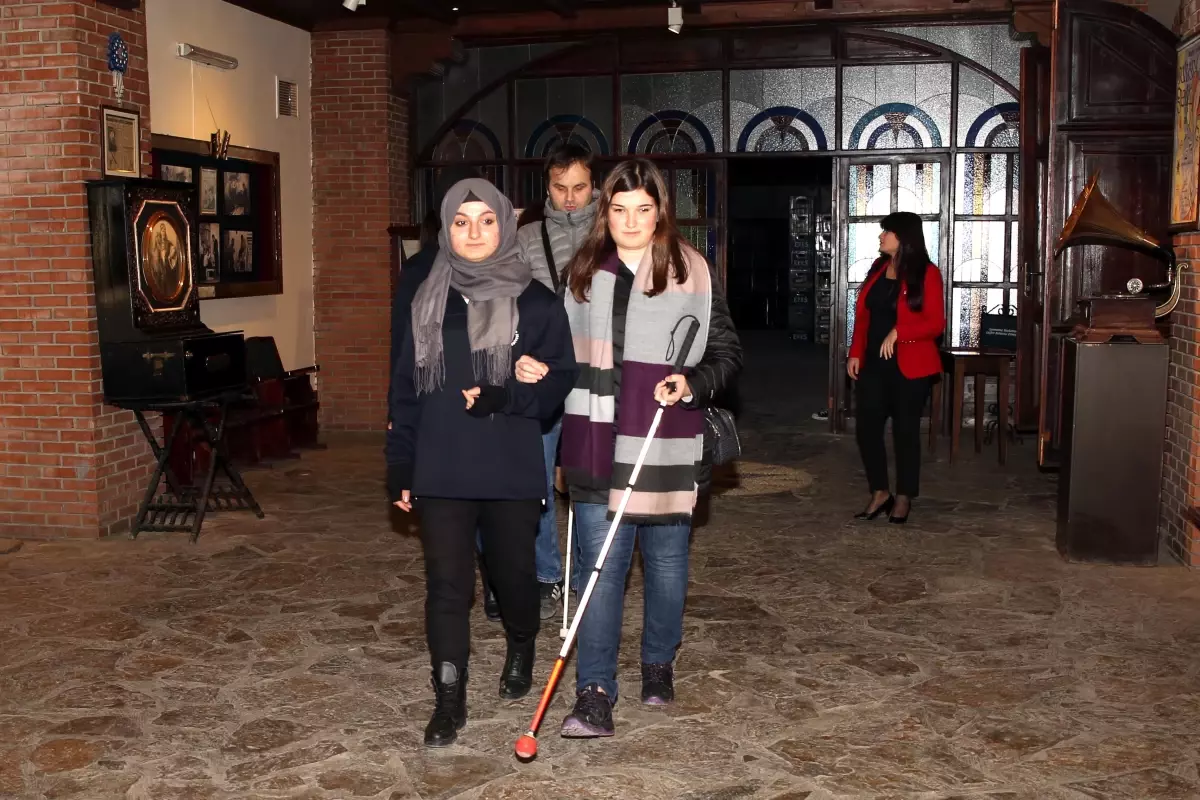 "Duvarların Ötesi" engelleri yıktı Haberler "Duvarların Ötesi" engelleri yıktı Haberler