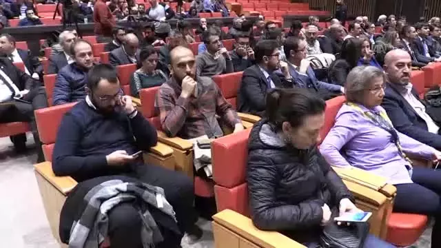 Ekonomist Erkin Şahinöz, konferansa katıldı Ekonomist Erkin Şahinöz, konferansa katıldı