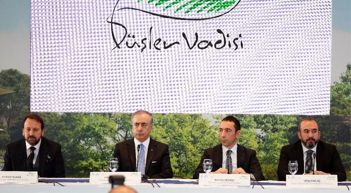 Florya Galatasaray'da kaldı