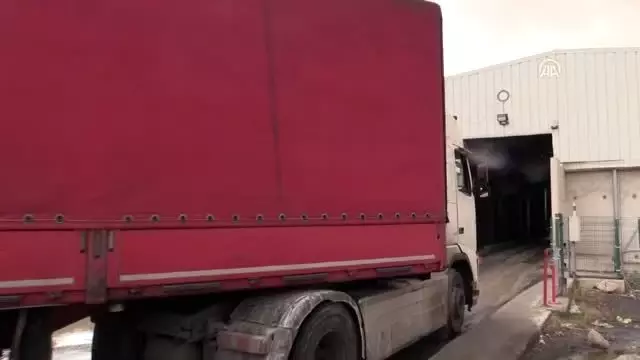 Gürbulak'ta 18,4 ton sodyum siyanür ele geçirildi