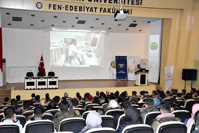 HRÜ'de genç iş sağlığı uzmanları bir araya geldi