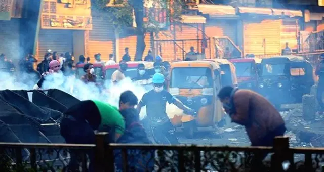Irak'ta göstericilere ateş açıldı: 16 ölü, 32 yaralı