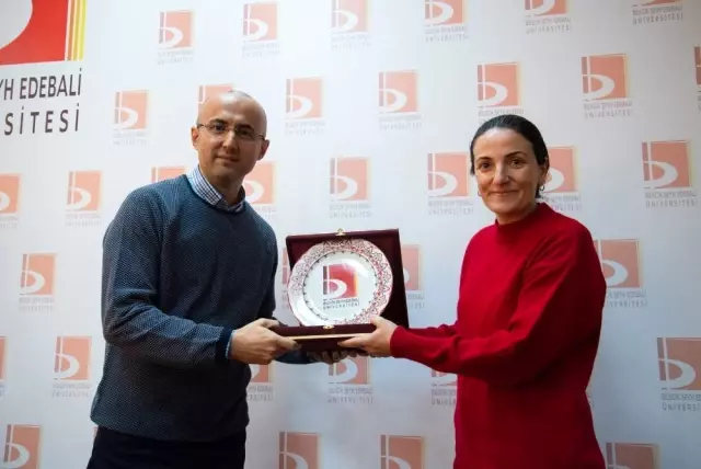 'Kadın-Erkek Fırsat Eşitliği' adlı konferans verildi