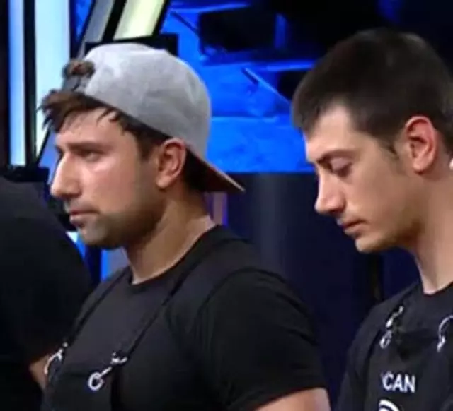 MasterChef'te aralarından su sızmayan iki isim aynı eve taşındı MasterChef'te aralarından su sızmayan iki isim aynı eve taşındı